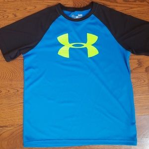 Under Armour short sleeve shirt